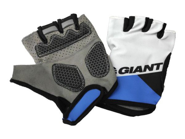 02-Giant-Bike-Gloves