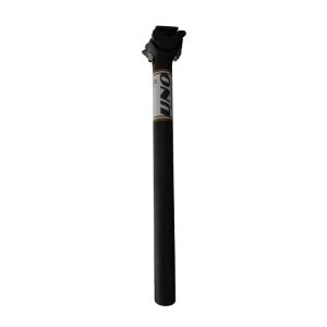 02-UNO-SEAT-POST-ICE
