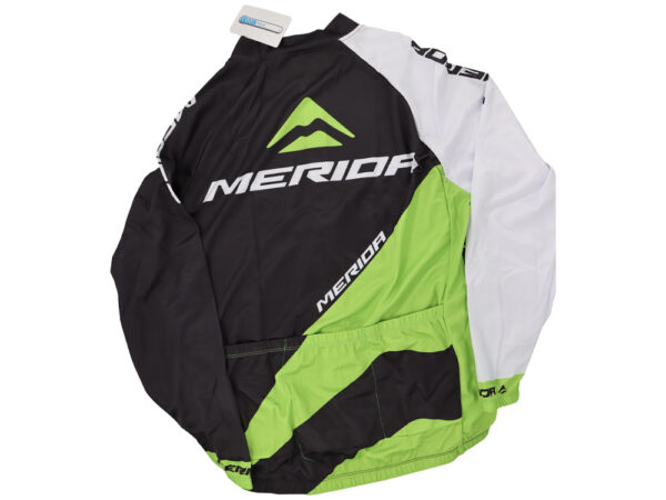 07-Bike-Set-Clothes-Lycra-Merida