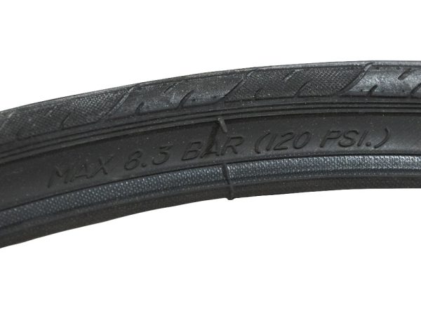 03-Bike-Tire-Maxxis-Detonator-700x25C