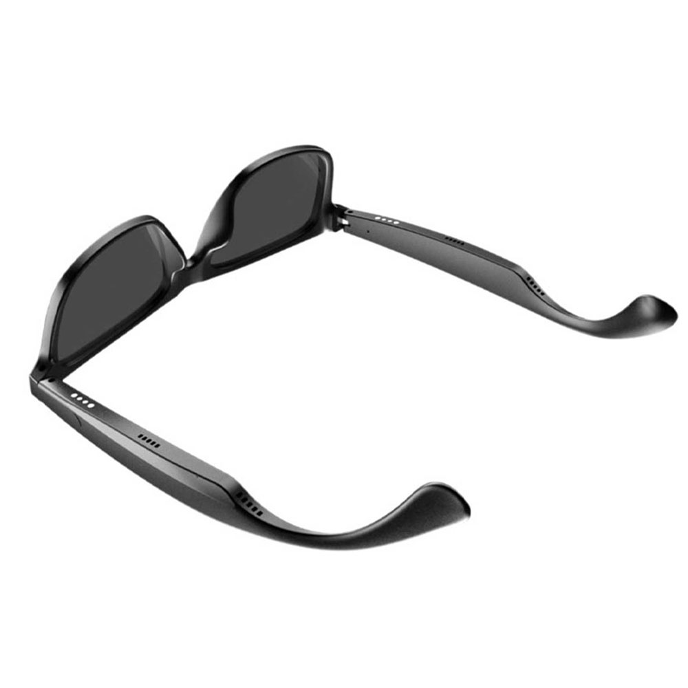 Green-Lion-Smart-Glasses-Sydney-Glasses-Green-Lion-Model